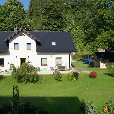 Mietowy Dworek