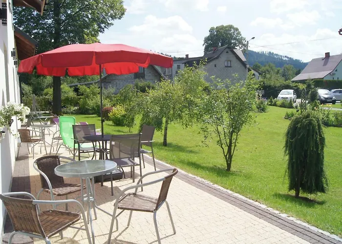 Mietowy Dworek Bed & Breakfast