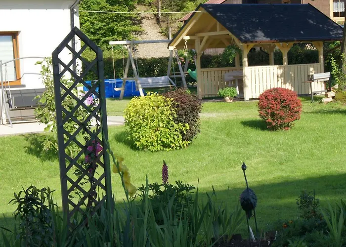 Bed & Breakfast Mietowy Dworek